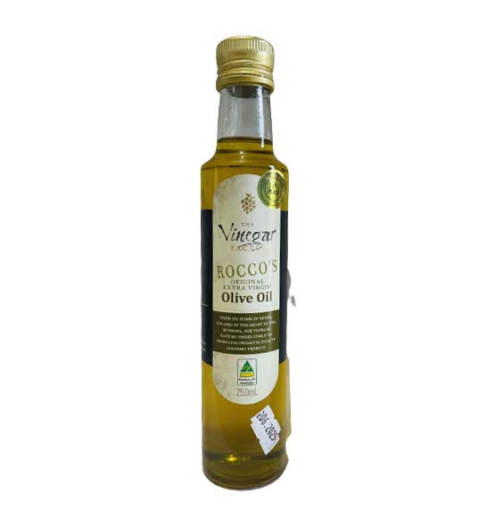 Roccos extra virgin olive oil chilli and garlic 250ml