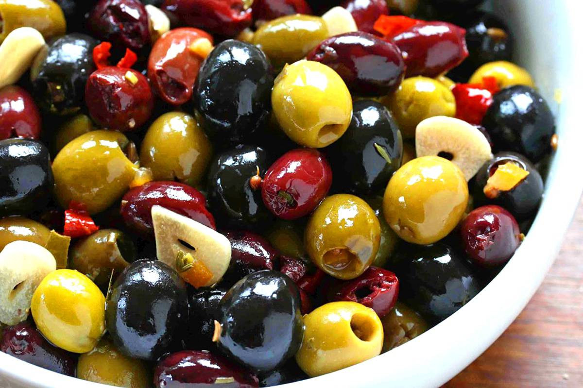 Marinated Mixed Olives 250g